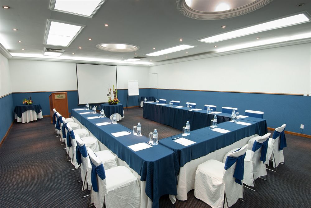 Ac Hotel By Marriott Guadalajara Expo Zapopan Exterior photo